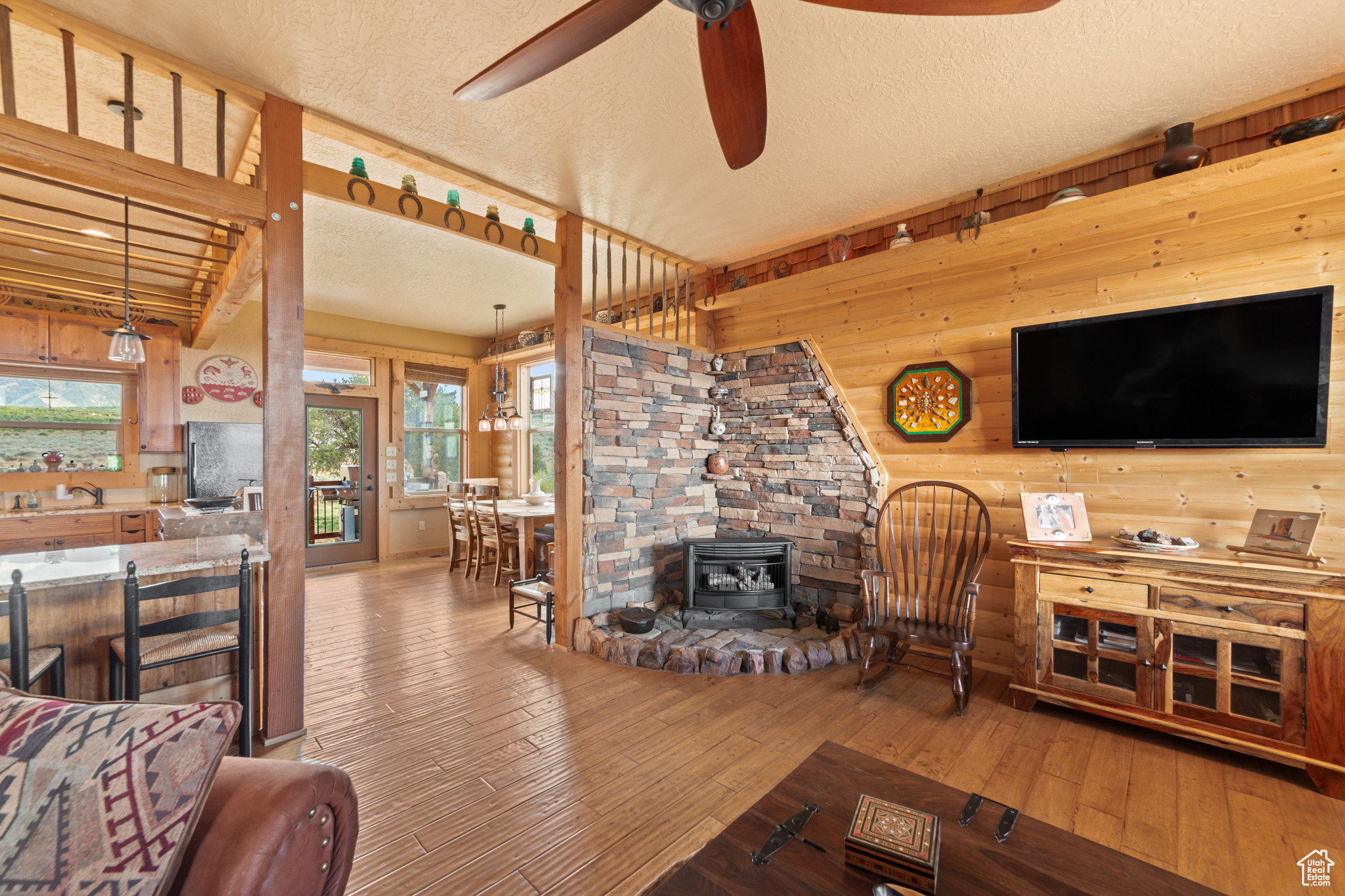 COUGAR CANYON RANCH - Land