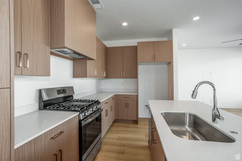 Photo of 2766 W SILVER CHOLLA LN #32, Saint George, UT 84770 (MLS # 2119221)