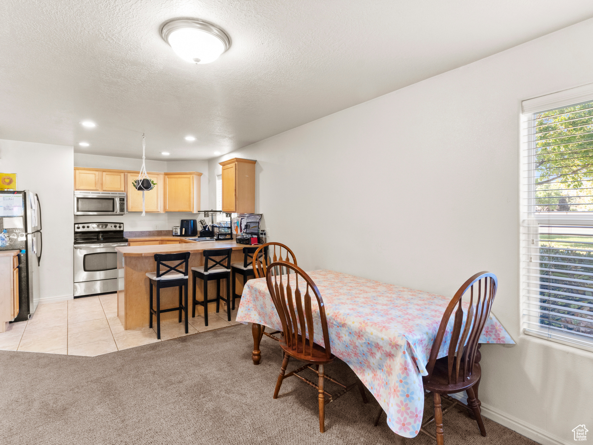 COUNTRY COTTAGES CONDO - Residential