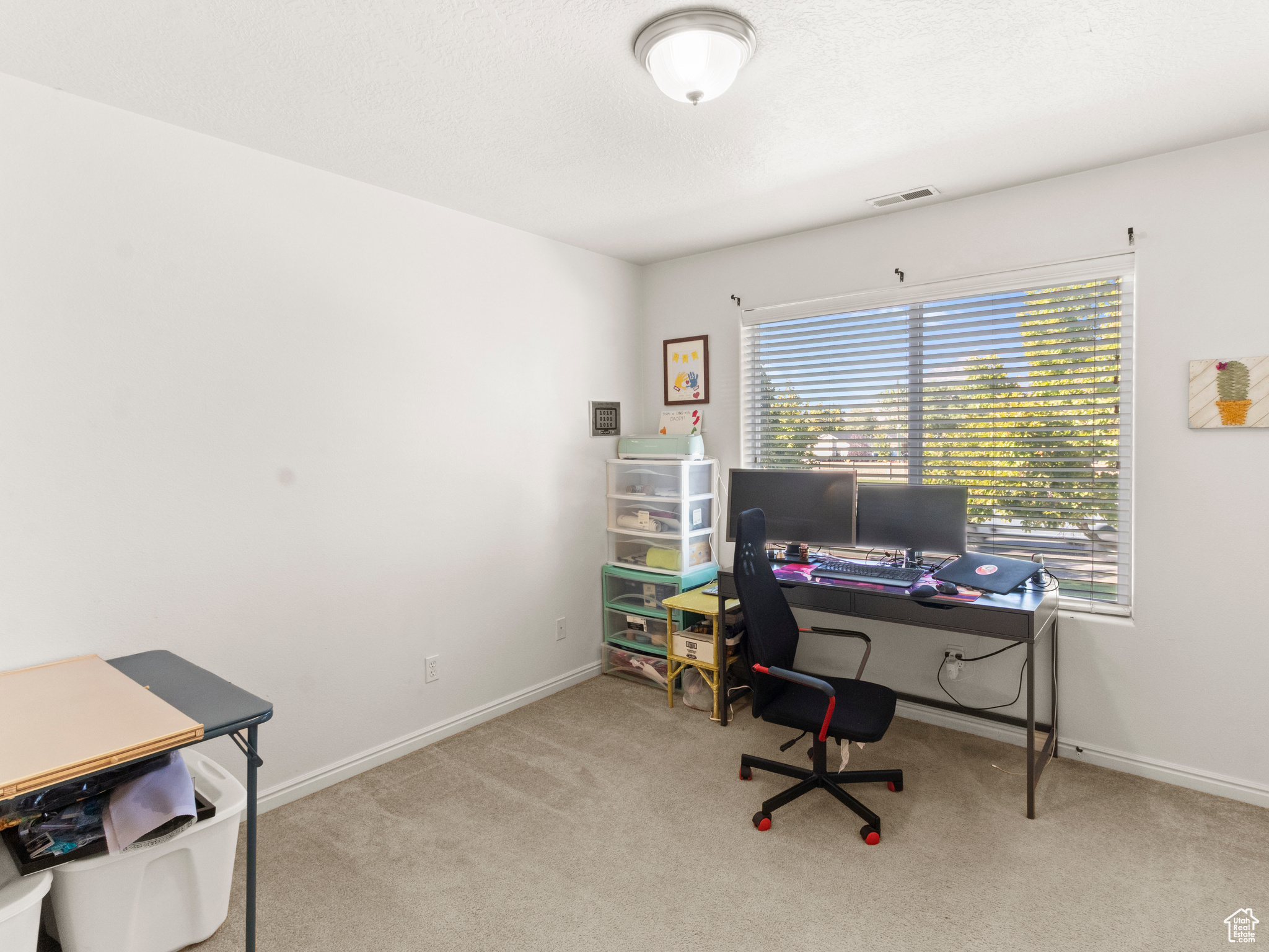 COUNTRY COTTAGES CONDO - Residential