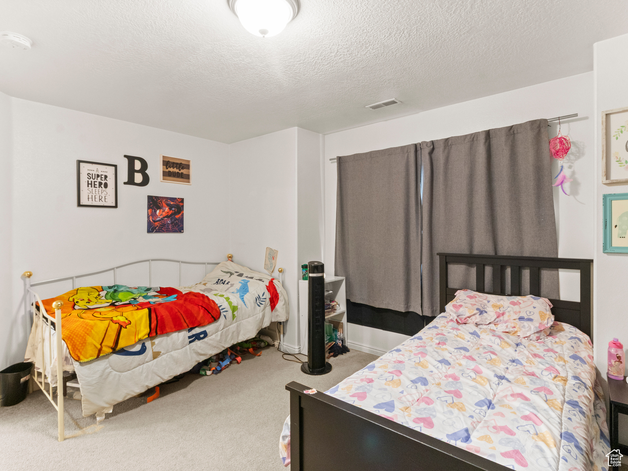 COUNTRY COTTAGES CONDO - Residential