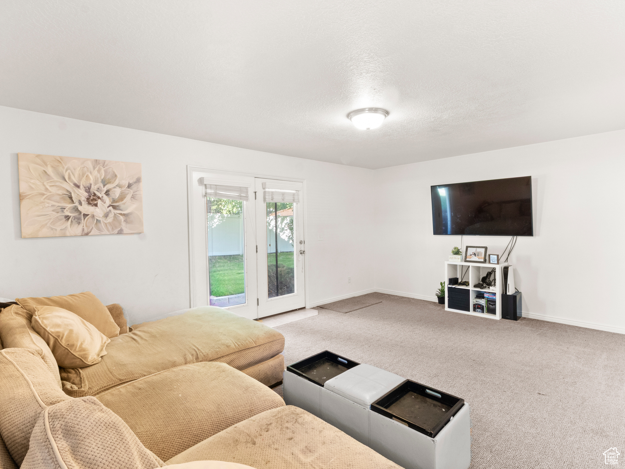 COUNTRY COTTAGES CONDO - Residential