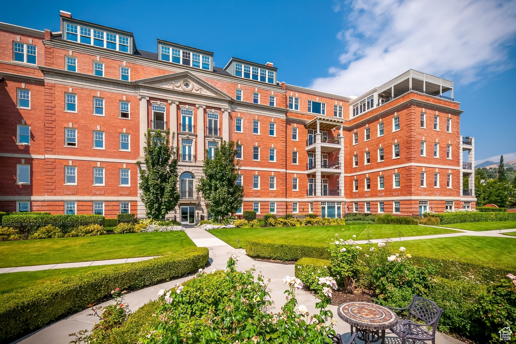 MERIDIEN - Residential