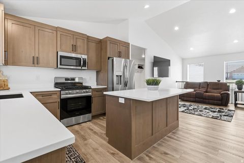 Tiny photo for 161 N 200 W, Levan, UT 84639 (MLS # 2146621)