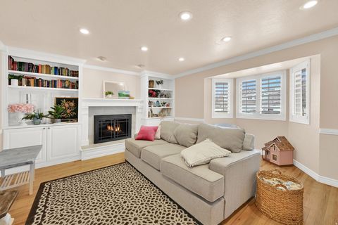 Tiny photo for 1647 W 1410 N, Farmington, UT 84025 (MLS # 2137156)