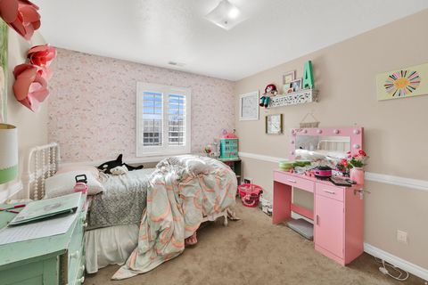 Tiny photo for 1647 W 1410 N, Farmington, UT 84025 (MLS # 2137156)