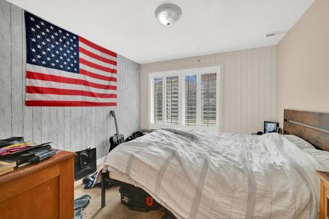 Tiny photo for 1647 W 1410 N, Farmington, UT 84025 (MLS # 2137156)