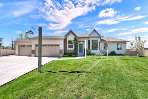 Tiny photo for 2137 W 200 S, Marriott Slaterville, UT 84404 (MLS # 2149128)