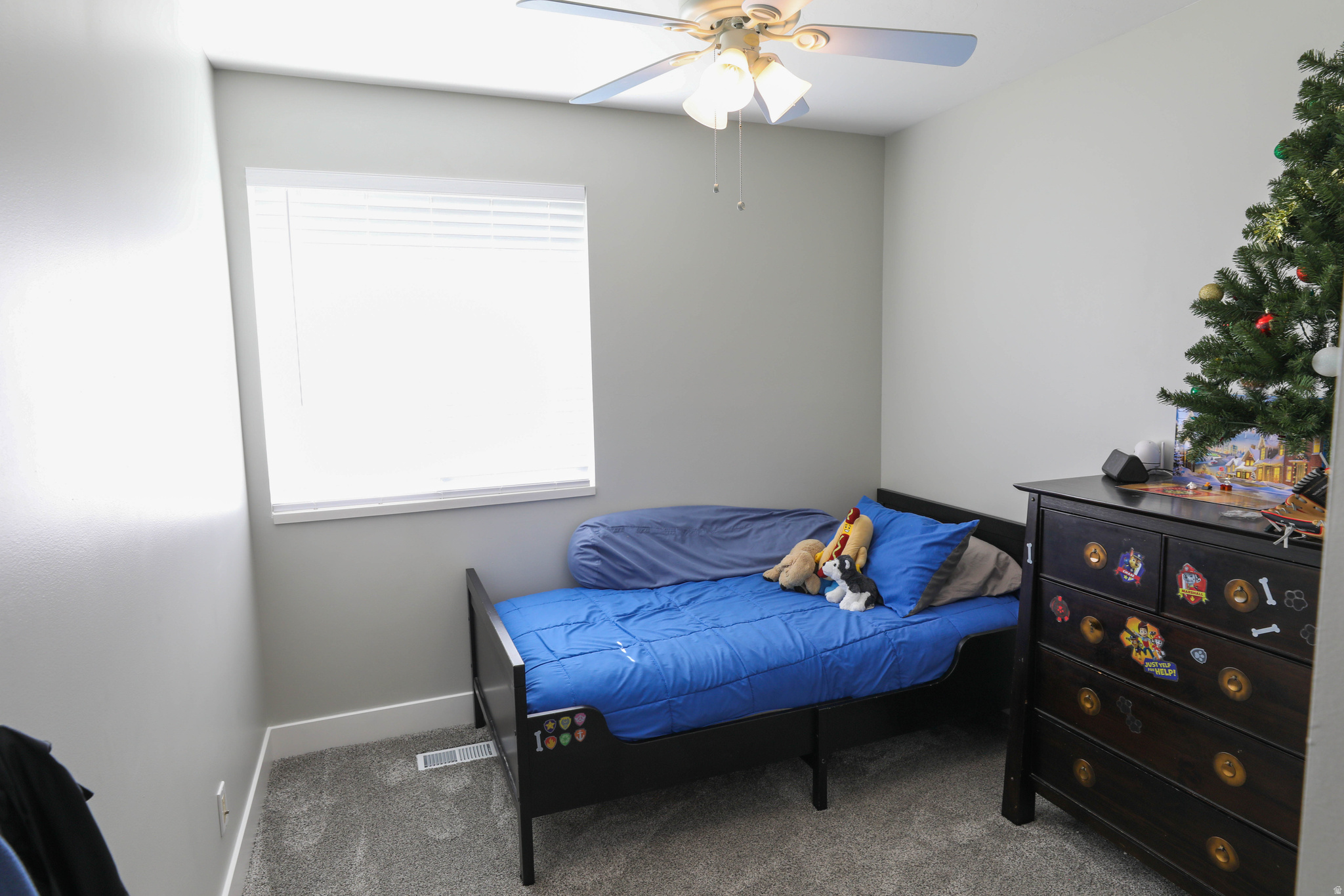 FOOTHILLS - Residential