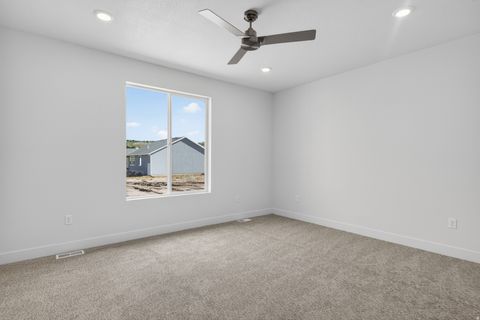 Tiny photo for 60 W GLEN WAY #113, South Weber, UT 84405 (MLS # 2156873)
