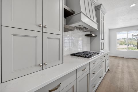 Tiny photo for 60 W GLEN WAY #113, South Weber, UT 84405 (MLS # 2156873)