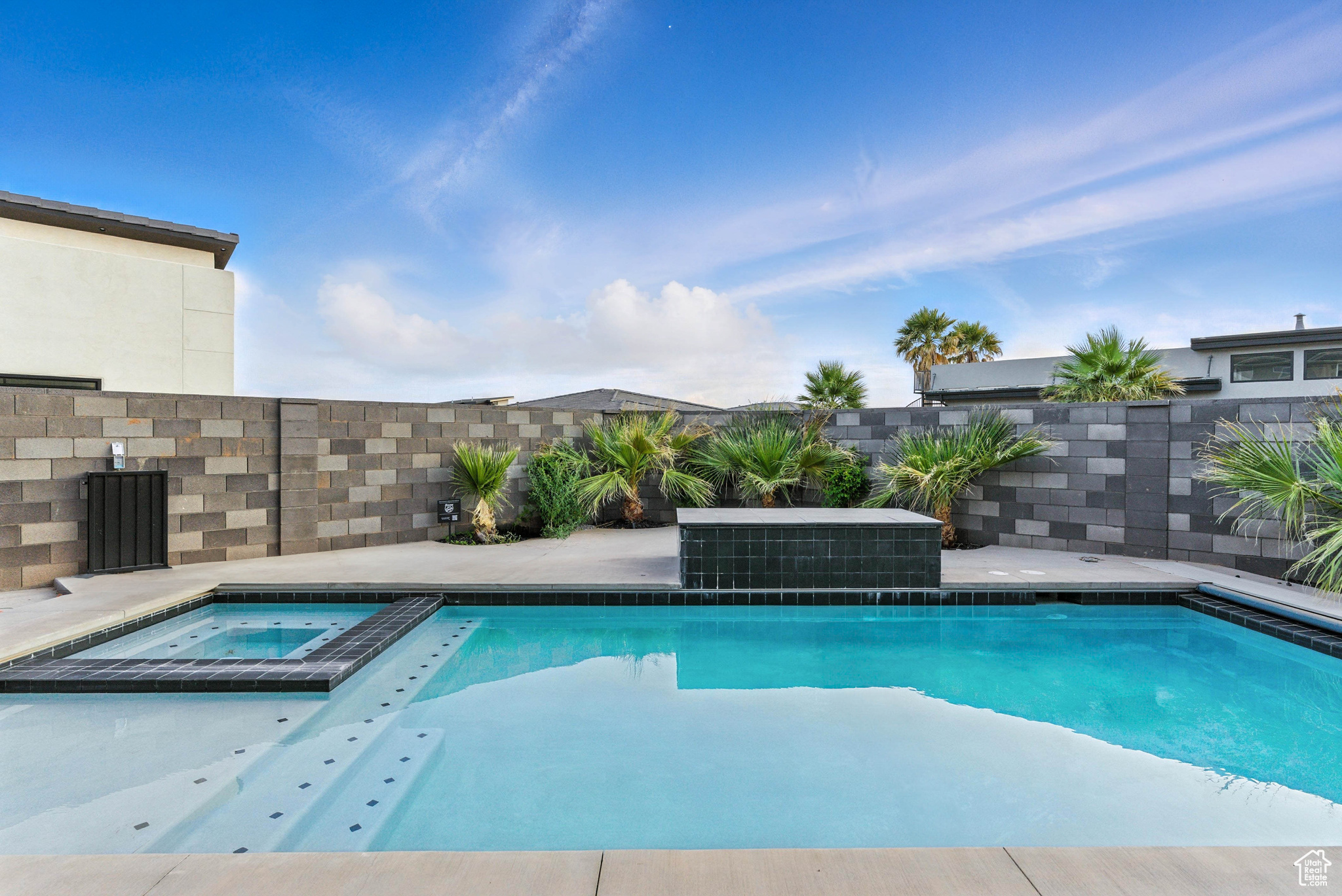 NORTH SLOPE AT COPPER ROCK PH 2 - Residential