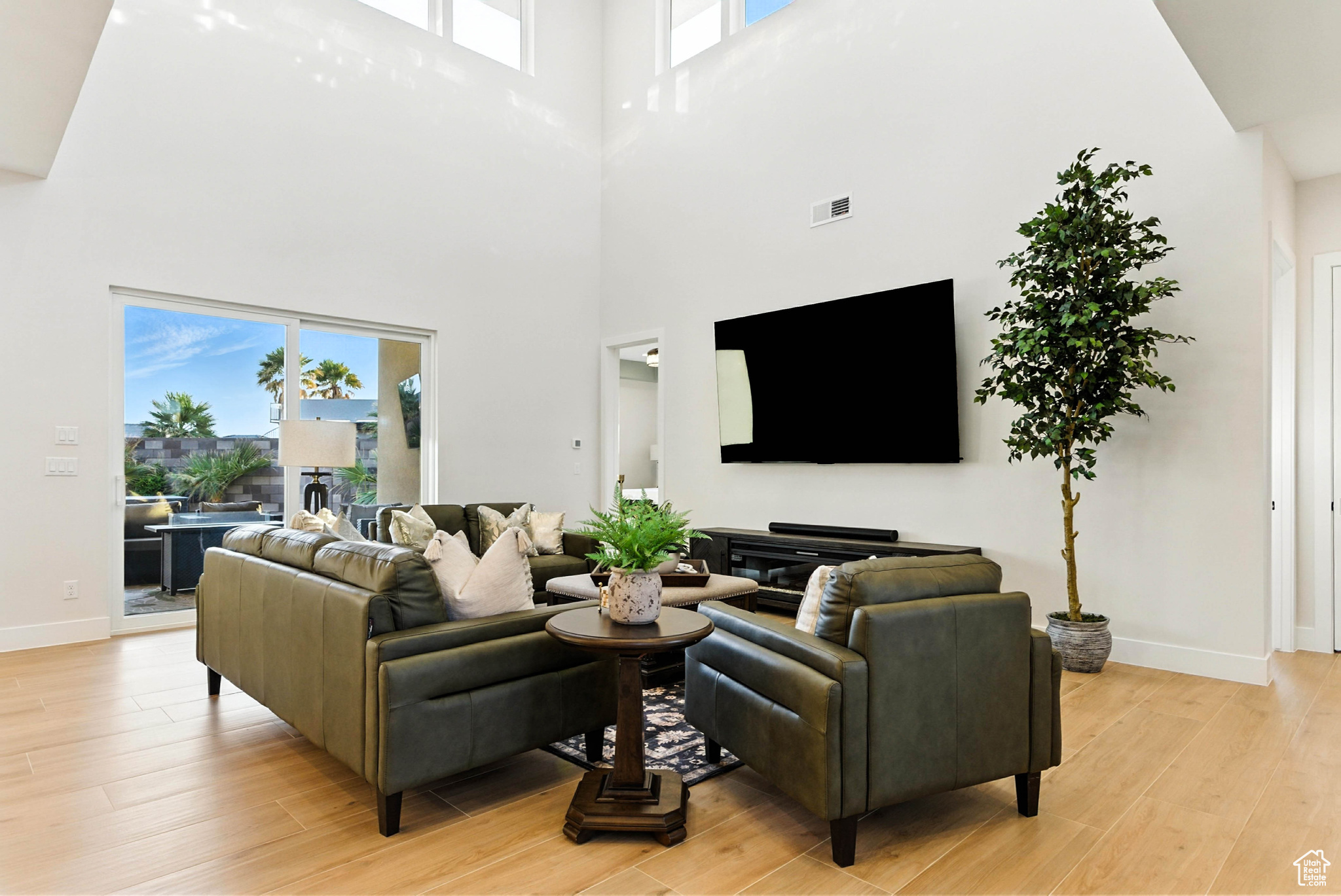 NORTH SLOPE AT COPPER ROCK PH 2 - Residential