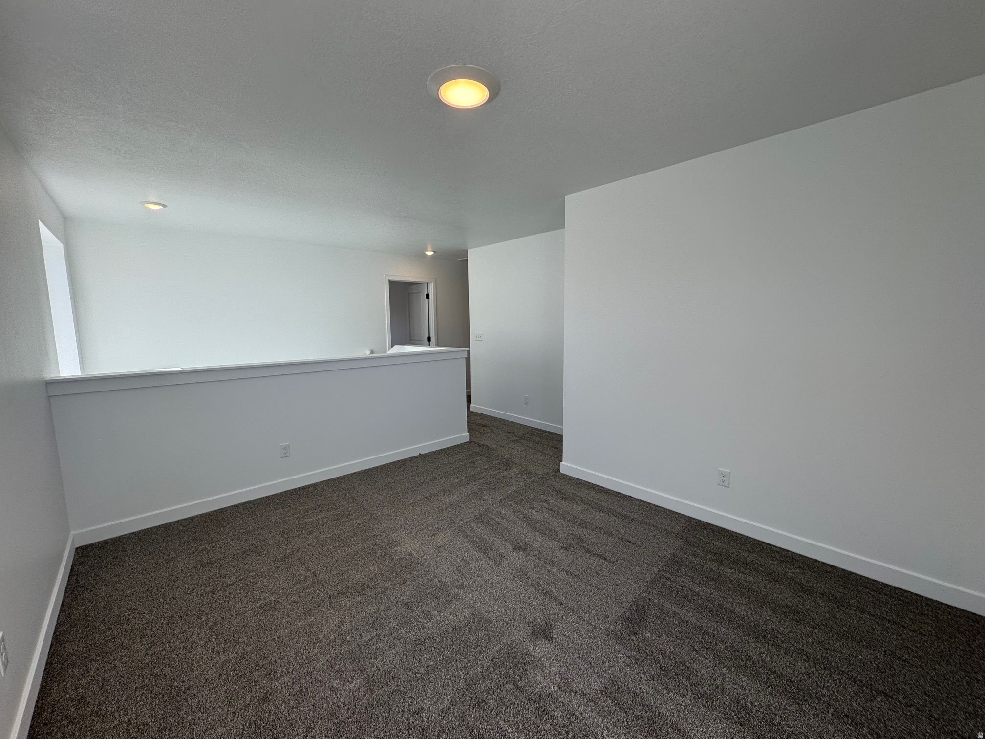 RIVERSIDE ESTATES - Residential