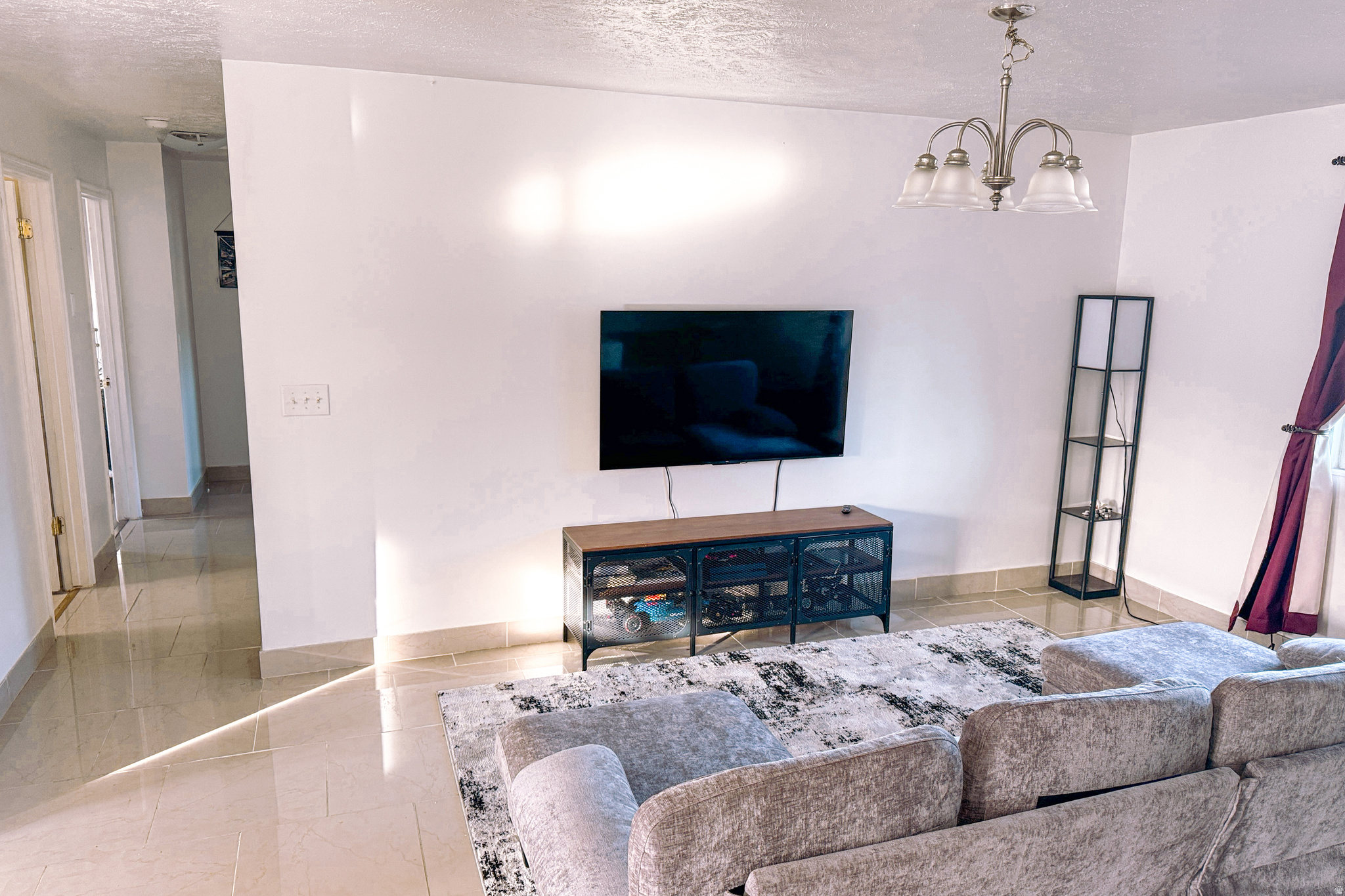 JORDAN HIGHLANDS - Residential