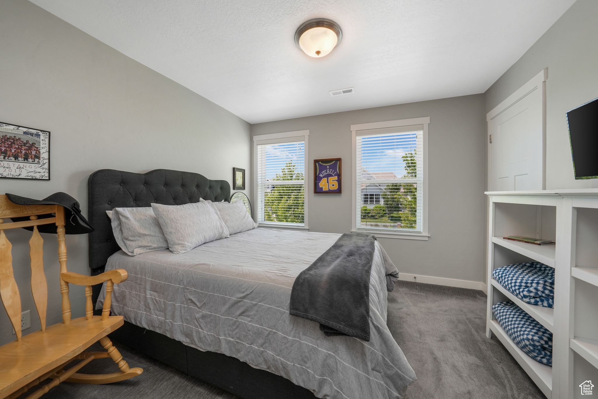 DAYBREAK - Residential