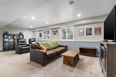 Tiny photo for 6265 S 2225 E, South Ogden, UT 84403 (MLS # 2161988)