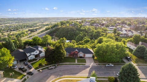 Tiny photo for 6265 S 2225 E, South Ogden, UT 84403 (MLS # 2161988)