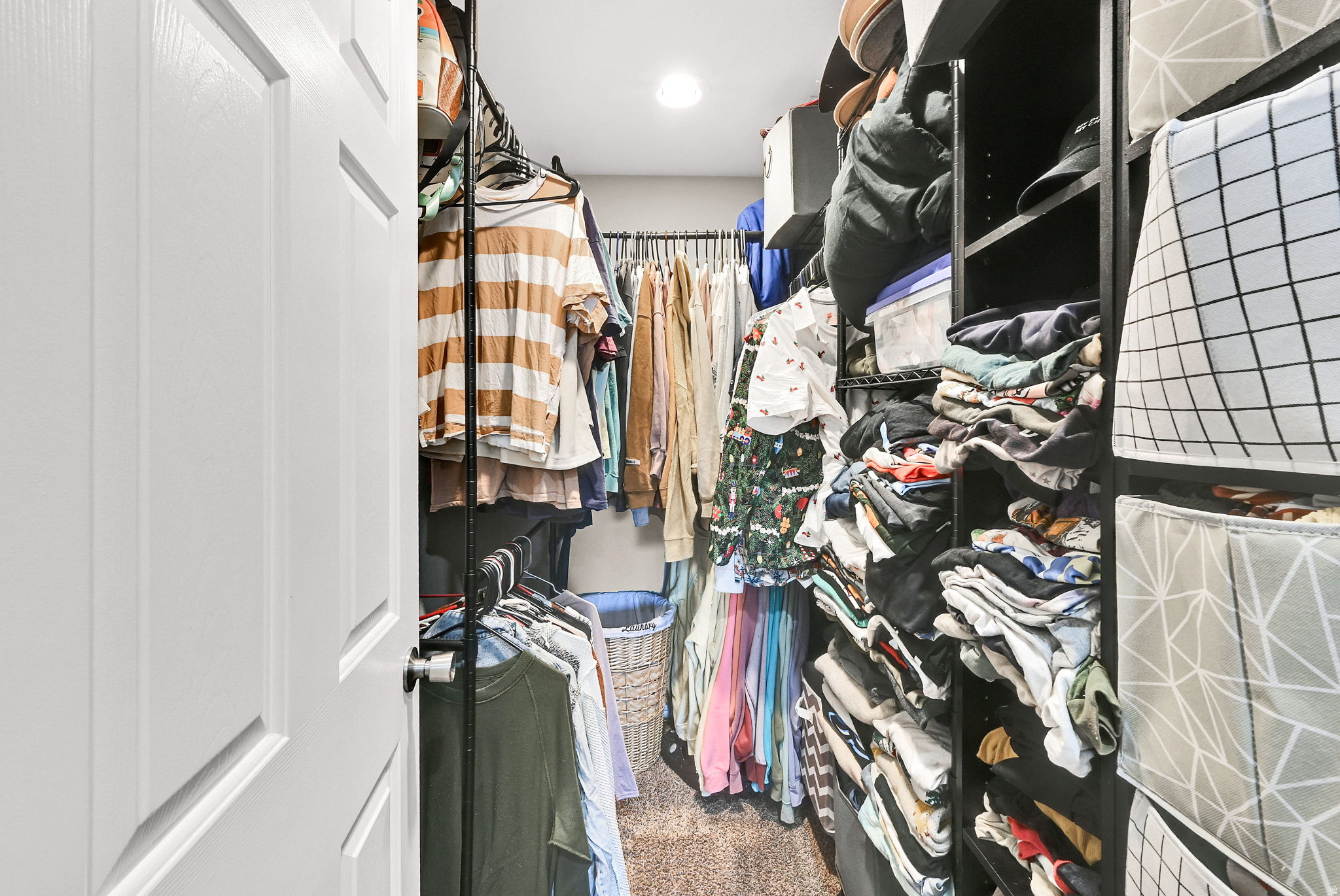 MISTY HILLS - Residential