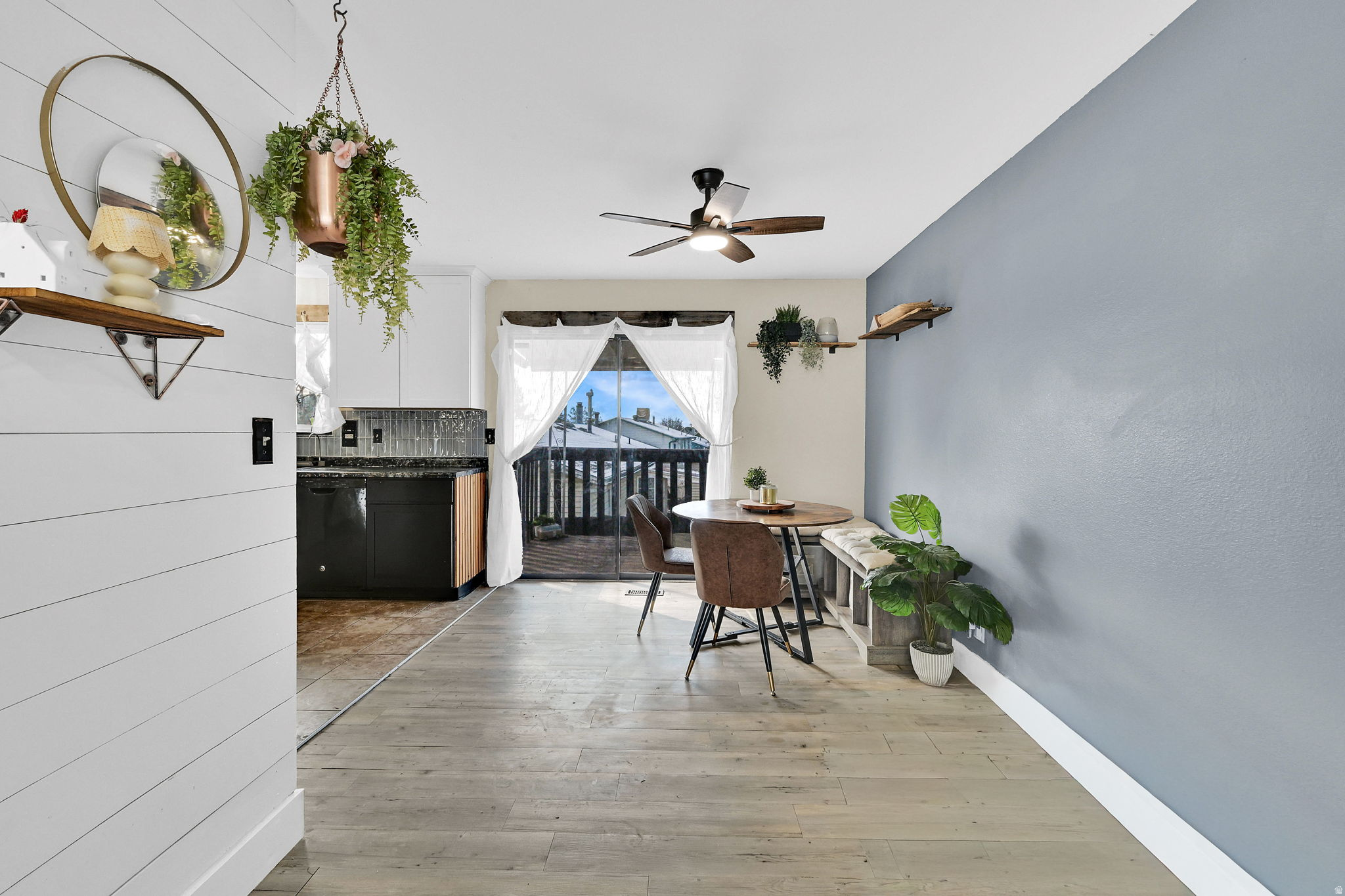 MISTY HILLS - Residential