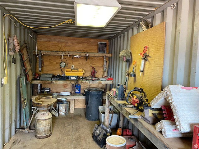 SUNDANCE WEST - Residential