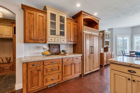 Tiny photo for 1355 W 1000 S, Mapleton, UT 84664 (MLS # 2152551)