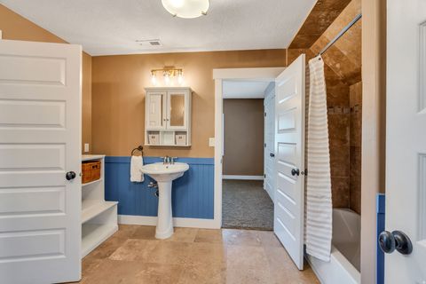 Tiny photo for 1355 W 1000 S, Mapleton, UT 84664 (MLS # 2152551)
