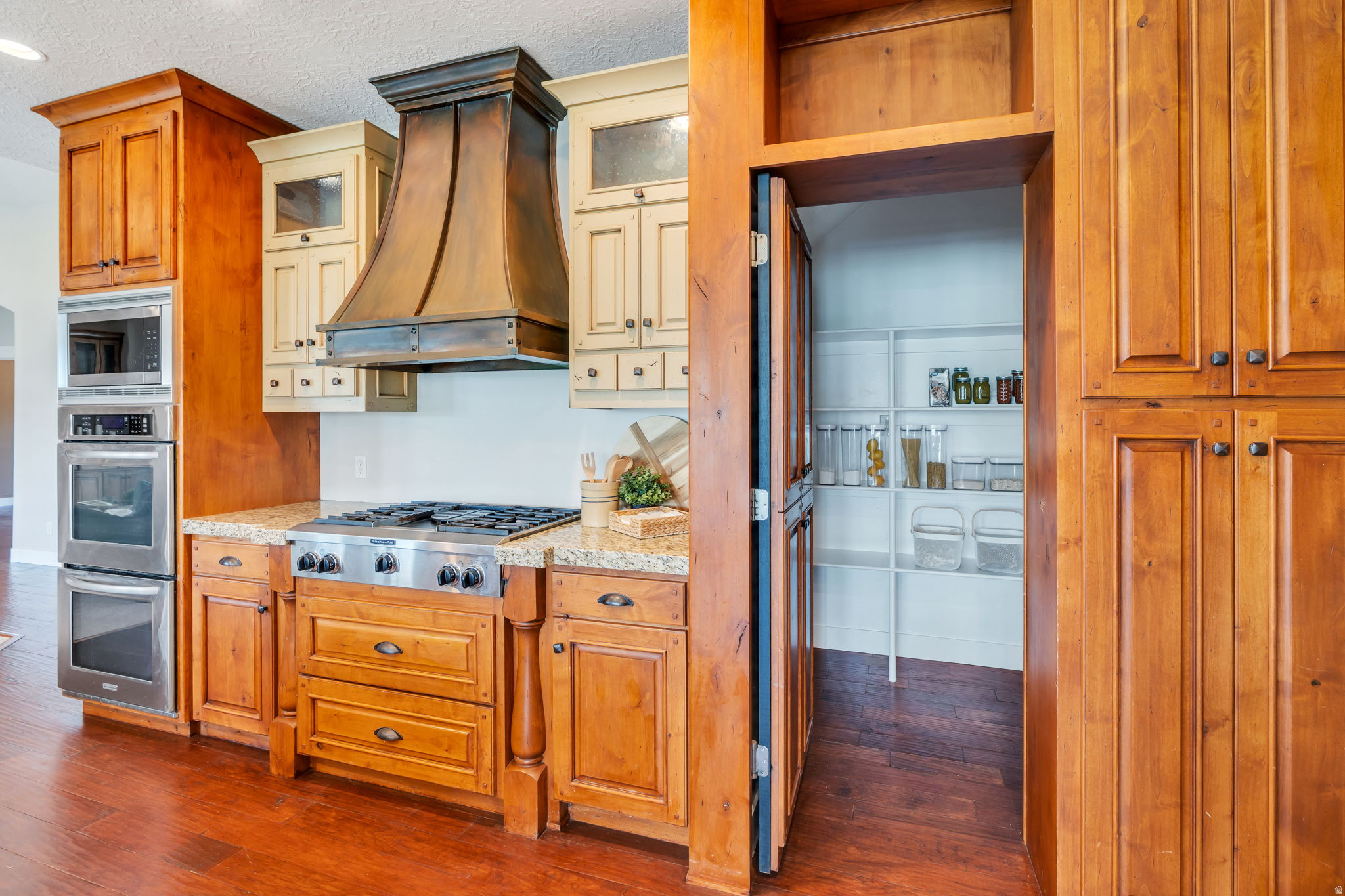 PHEASANT VIEW - Residential