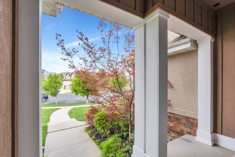 Tiny photo for 1355 W 1000 S, Mapleton, UT 84664 (MLS # 2152551)