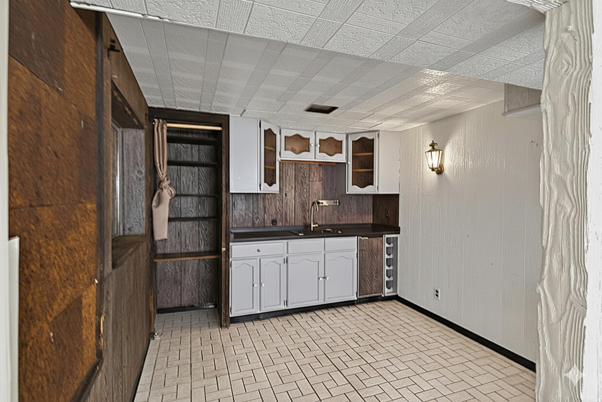 MEADOWS - Residential