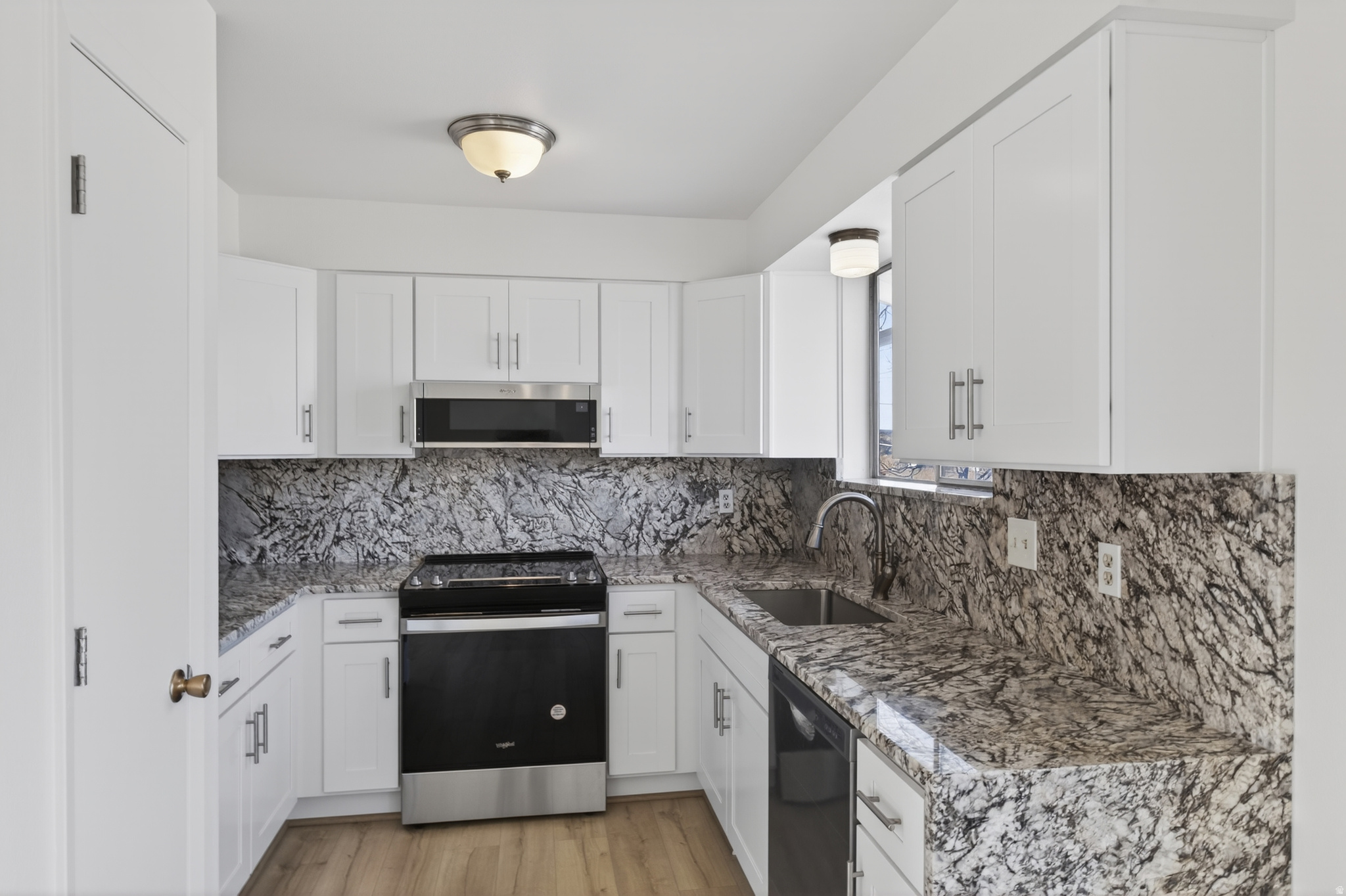 MEADOWS - Residential