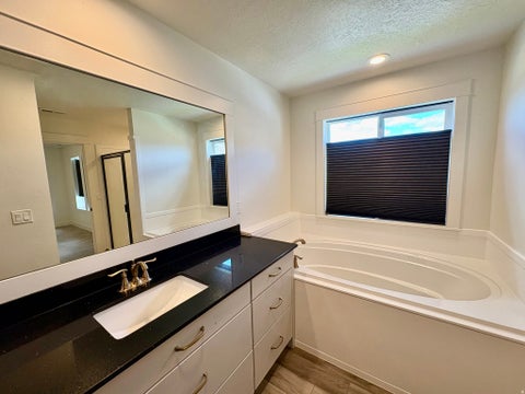 Tiny photo for 104 W GLENNA WAY, Farmington, UT 84025 (MLS # 2169468)