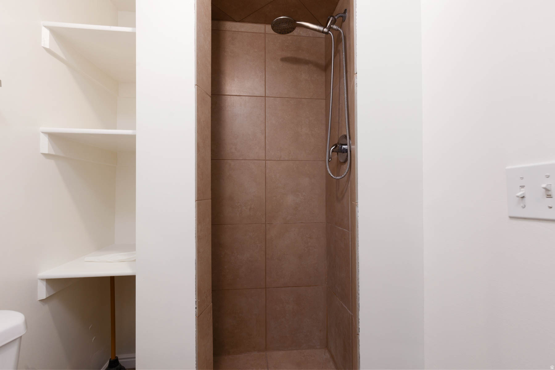 YOUNG PROPERTY - Residential