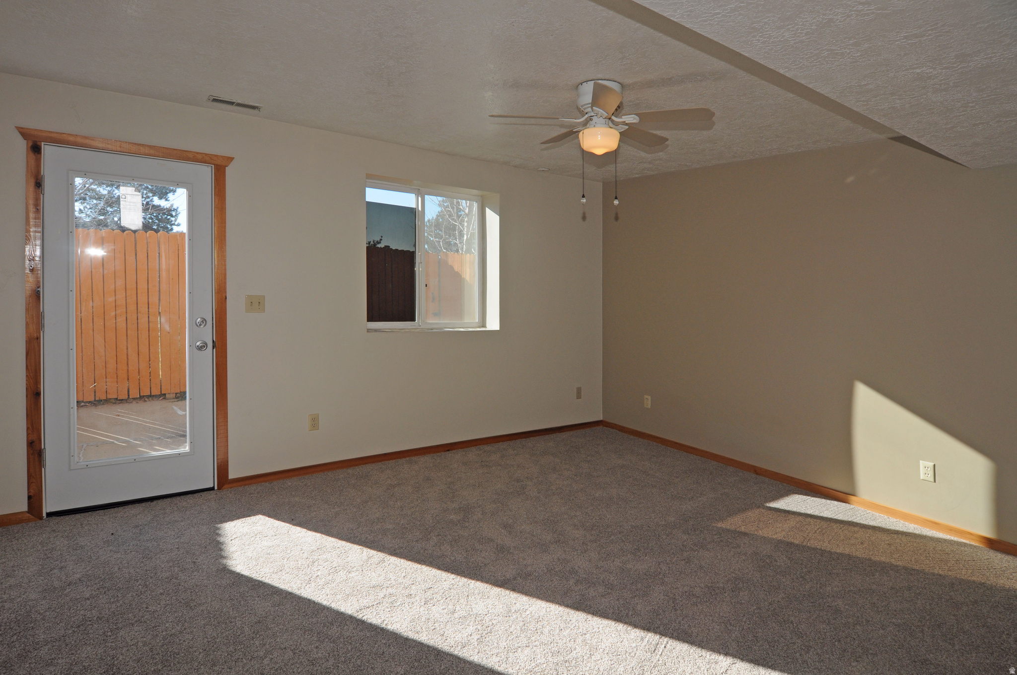 CANYON TERRACE - Residential