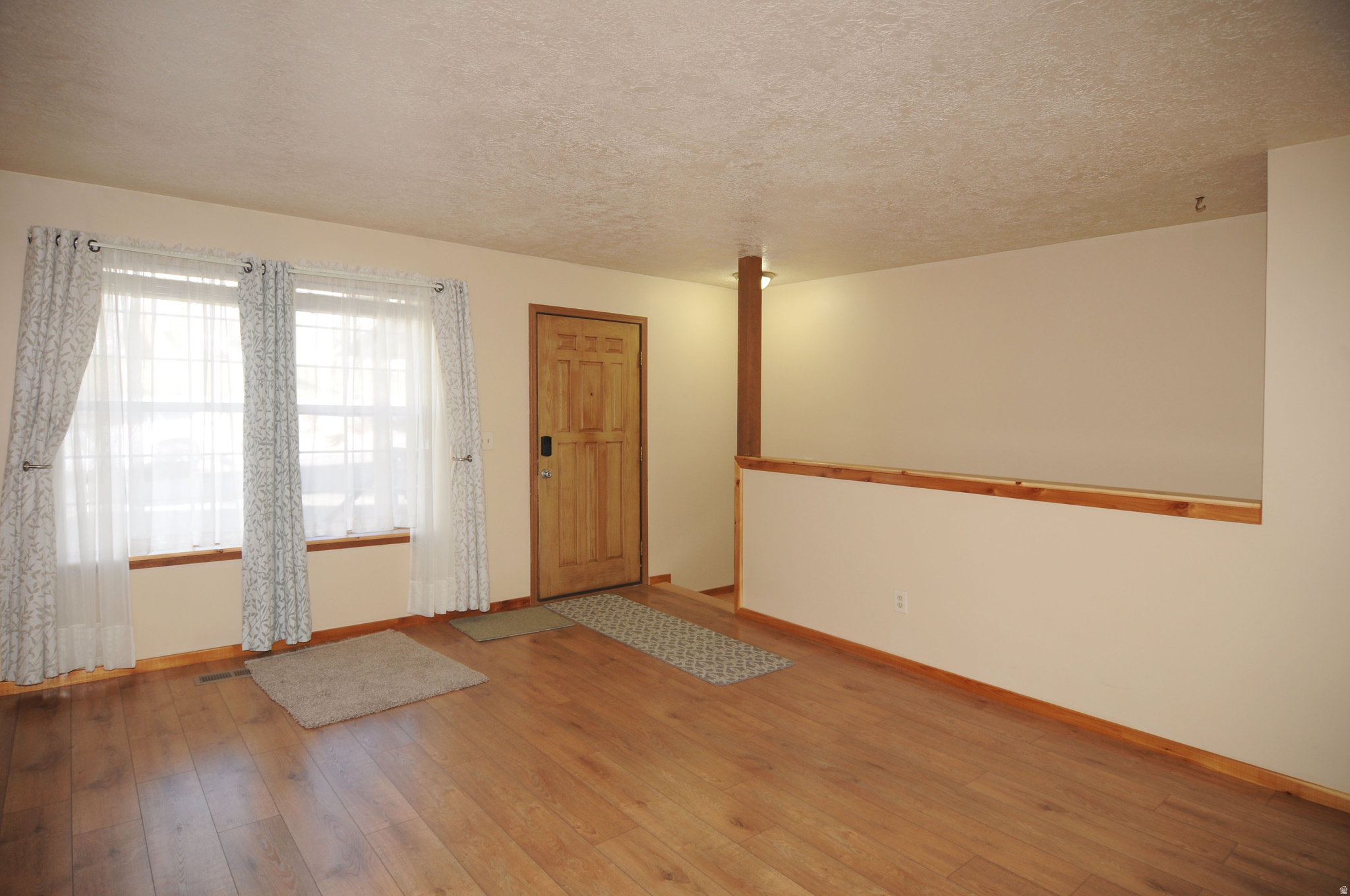 CANYON TERRACE - Residential