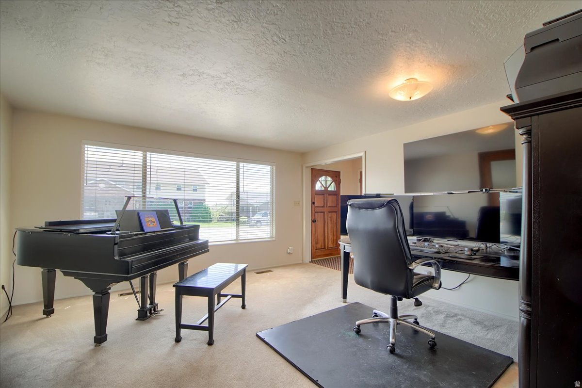 LAKEWOOD VILLAGE - Residential