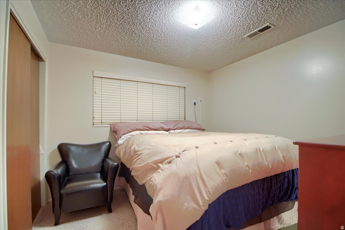 LAKEWOOD VILLAGE - Residential