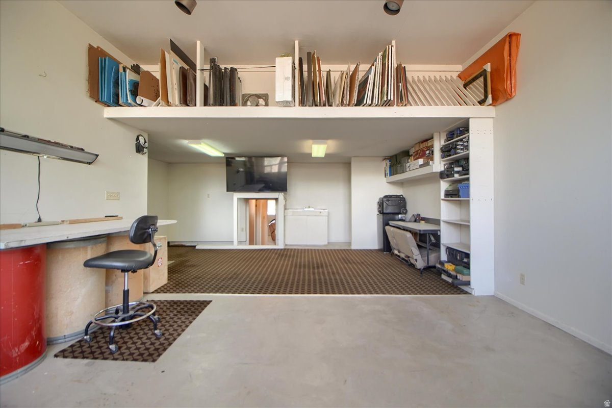 LAKEWOOD VILLAGE - Residential