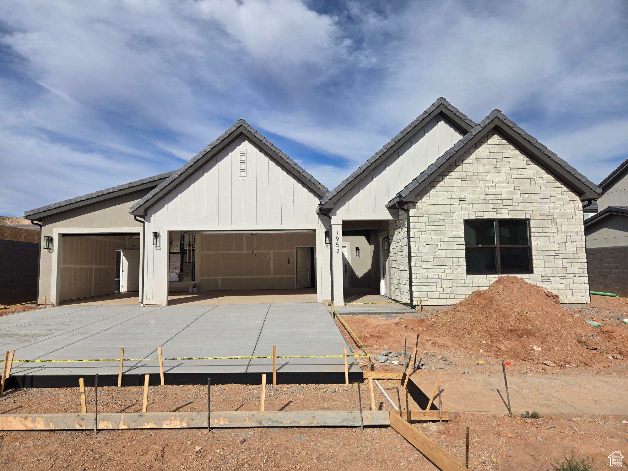 CORRAL HOLLOW AT LONG VALLEY - Residential