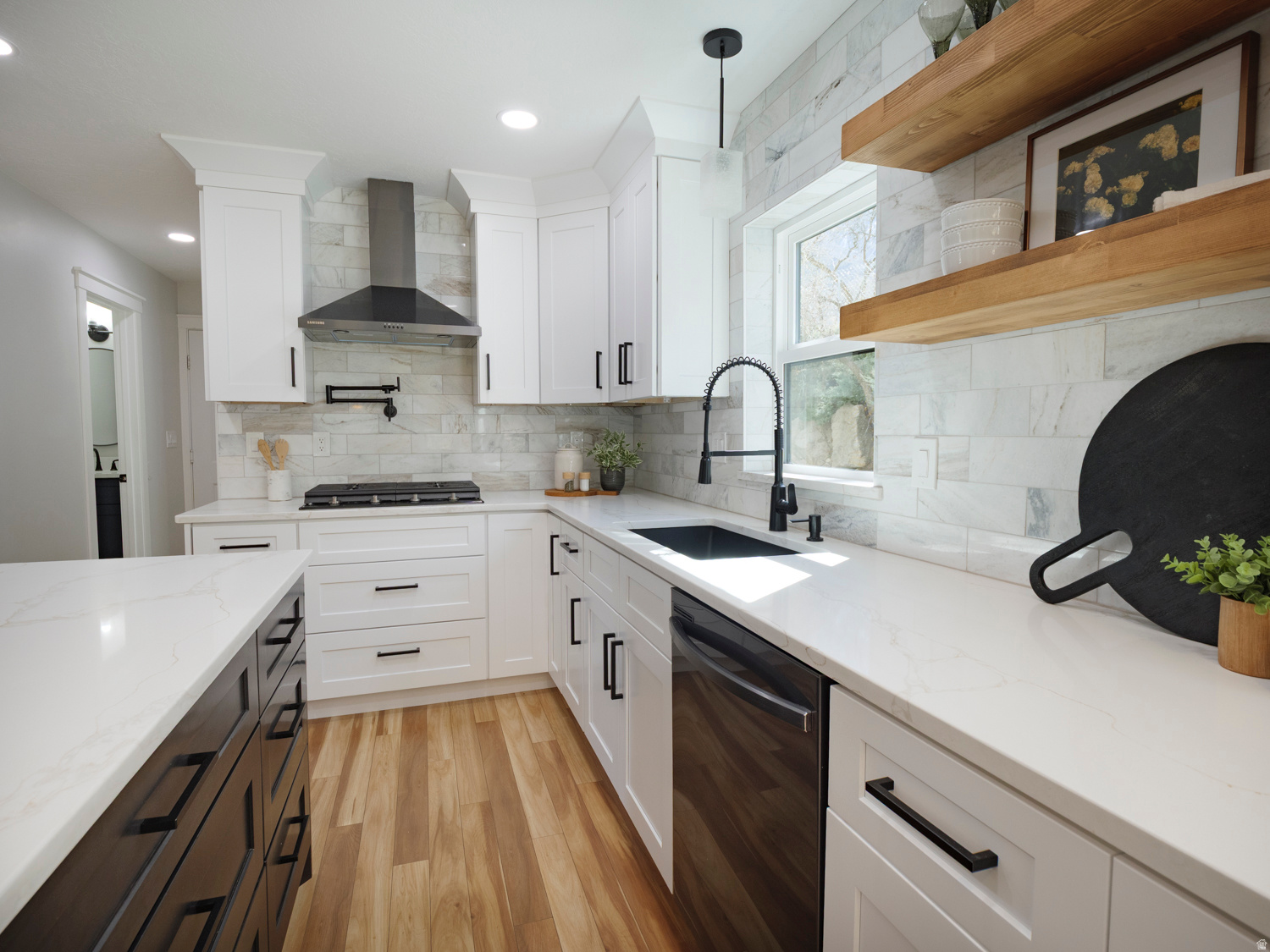 PEPPERWOOD CANYON - Residential