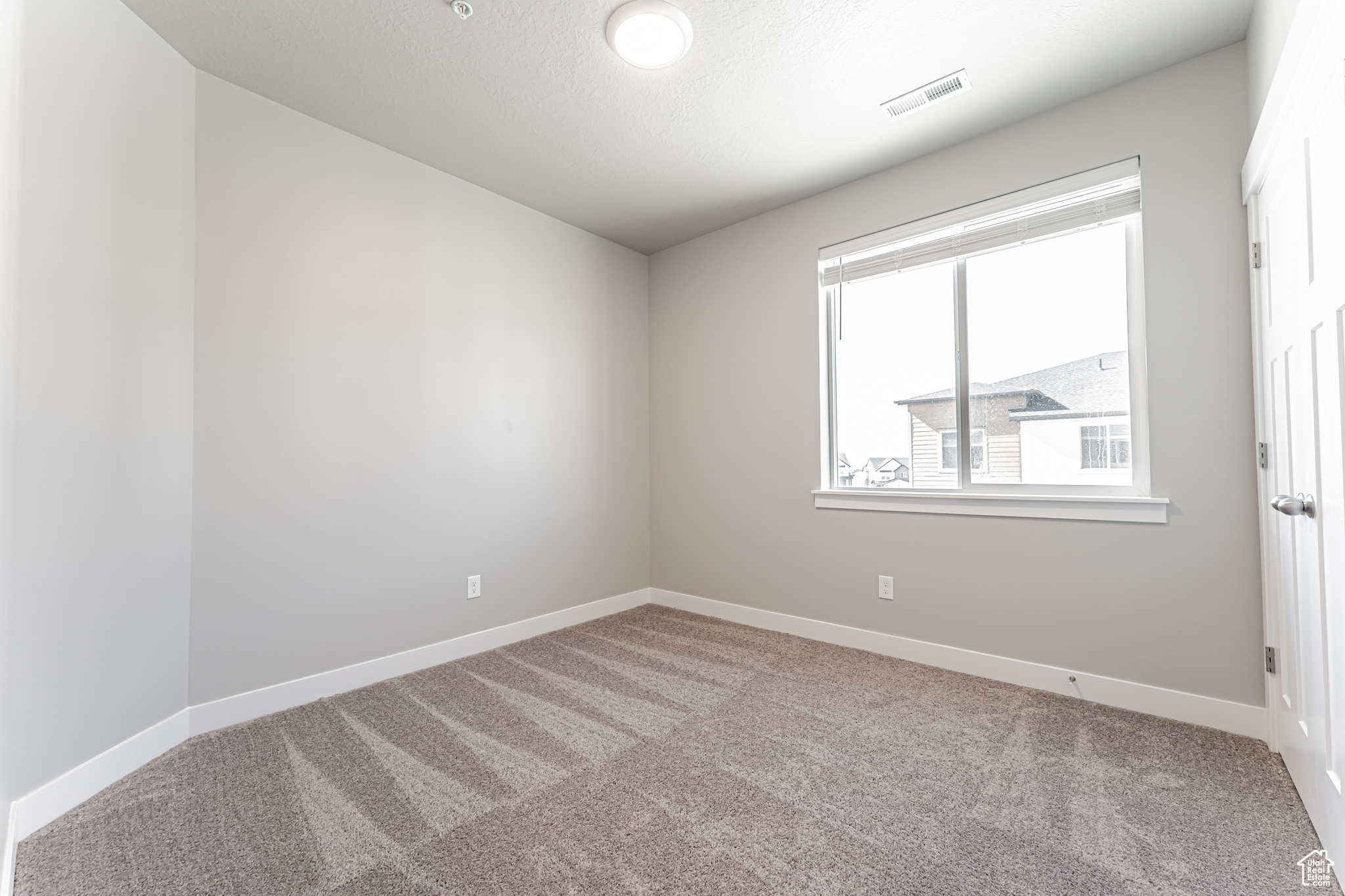 4876 S Olive Ave #C303, Mapleton, Utah image 9