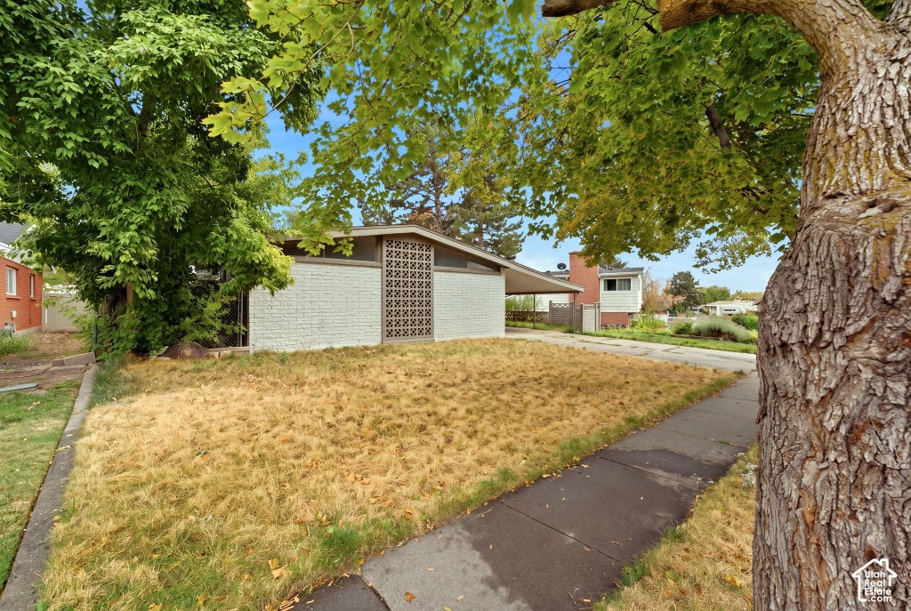 Photo of 3771 S ALTA LOMA DR, Salt Lake City, UT 84106 (MLS # 2188234)