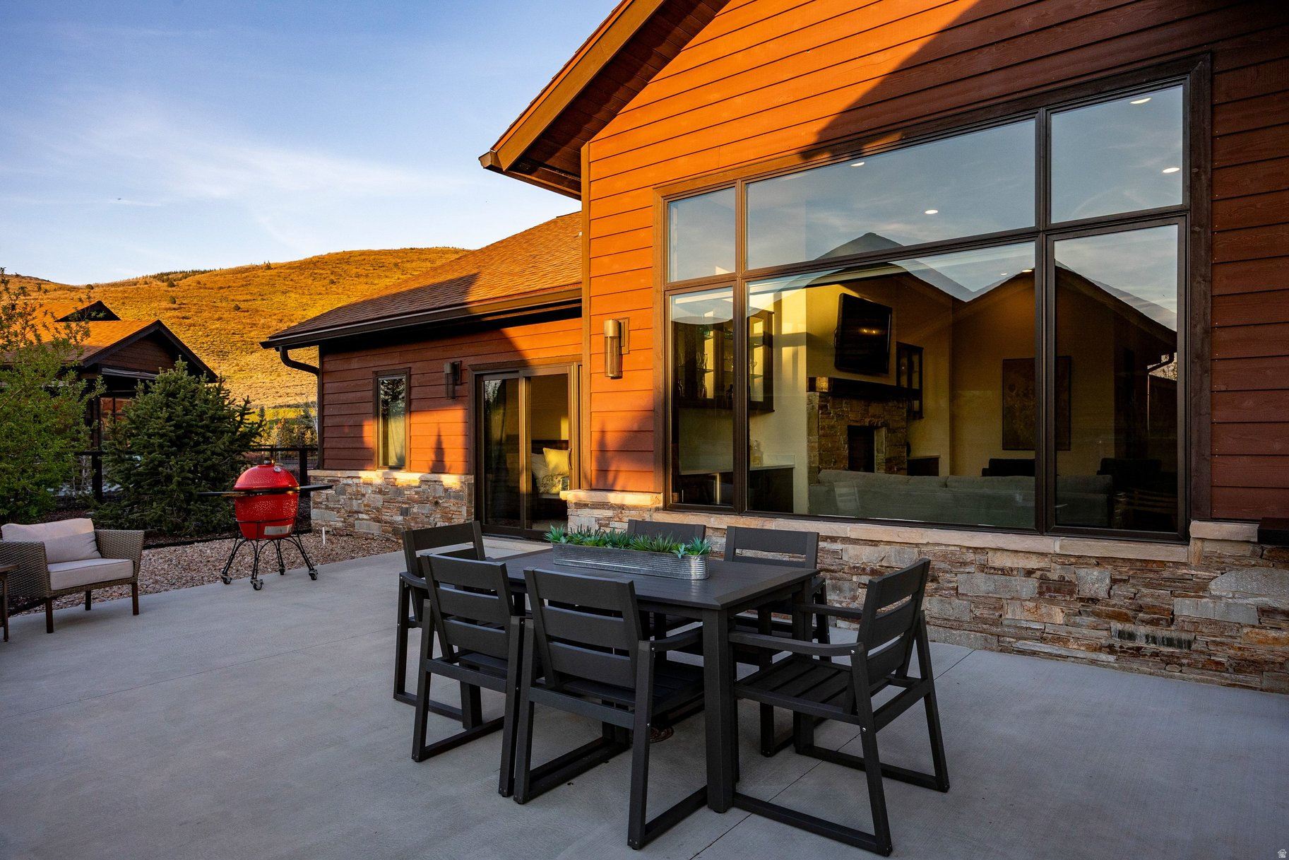 HIGH STAR RANCH - Residential