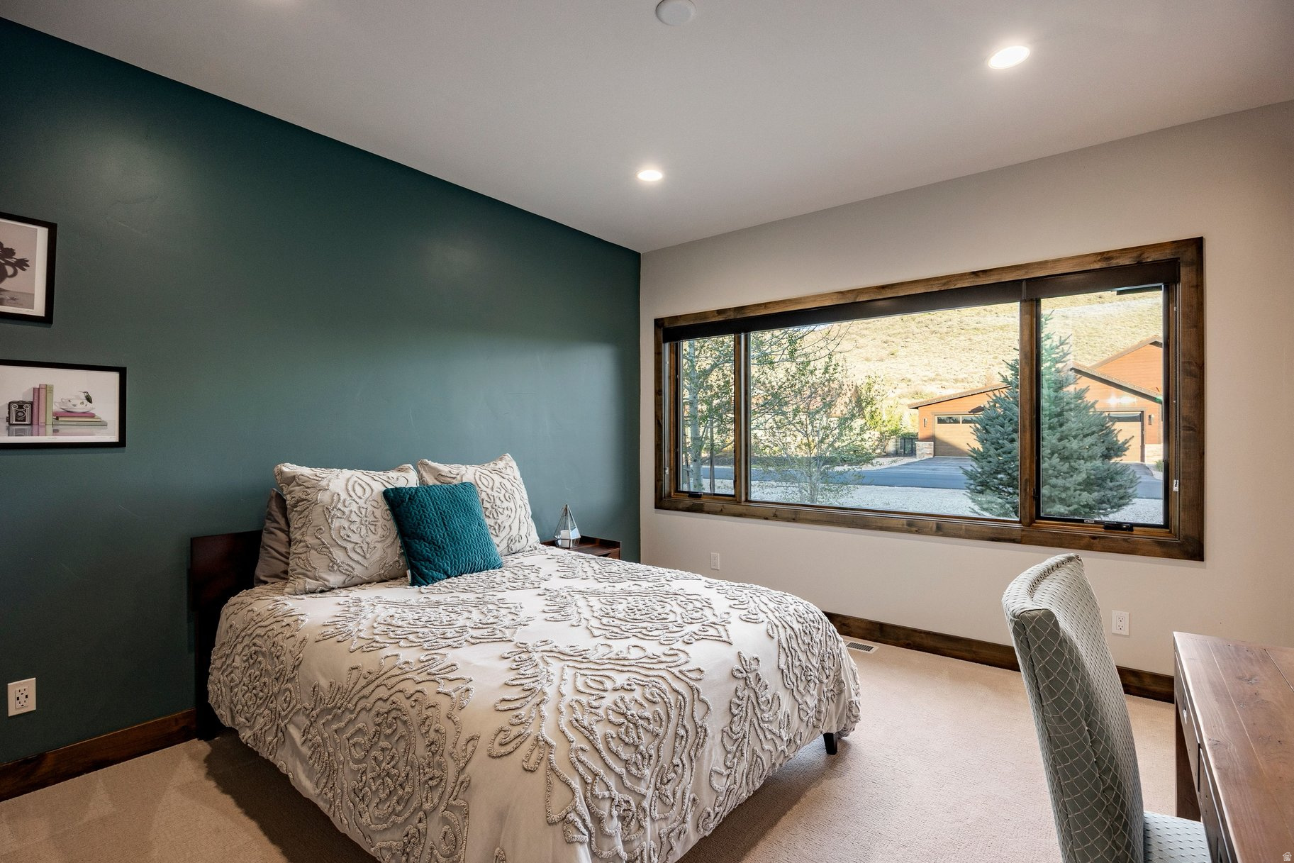 HIGH STAR RANCH - Residential