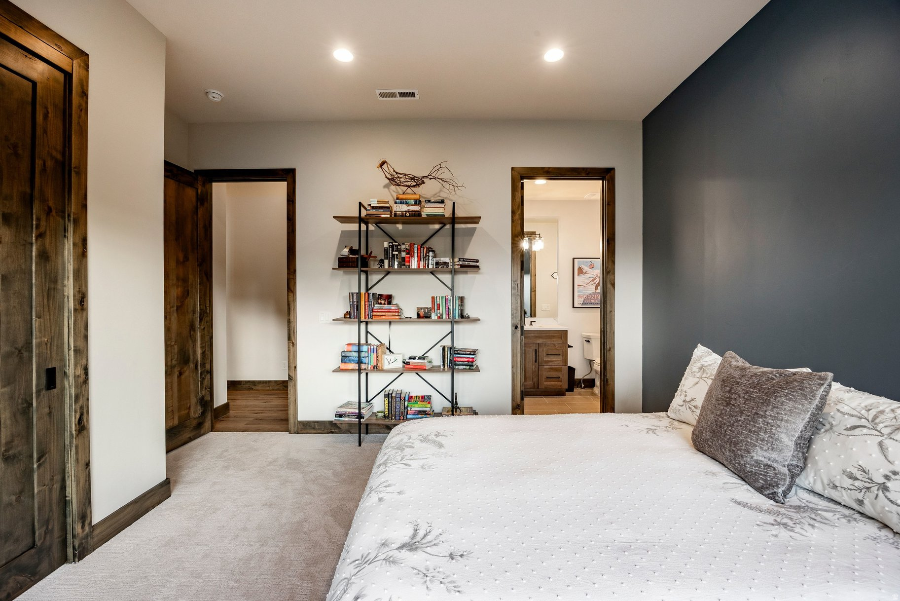 HIGH STAR RANCH - Residential