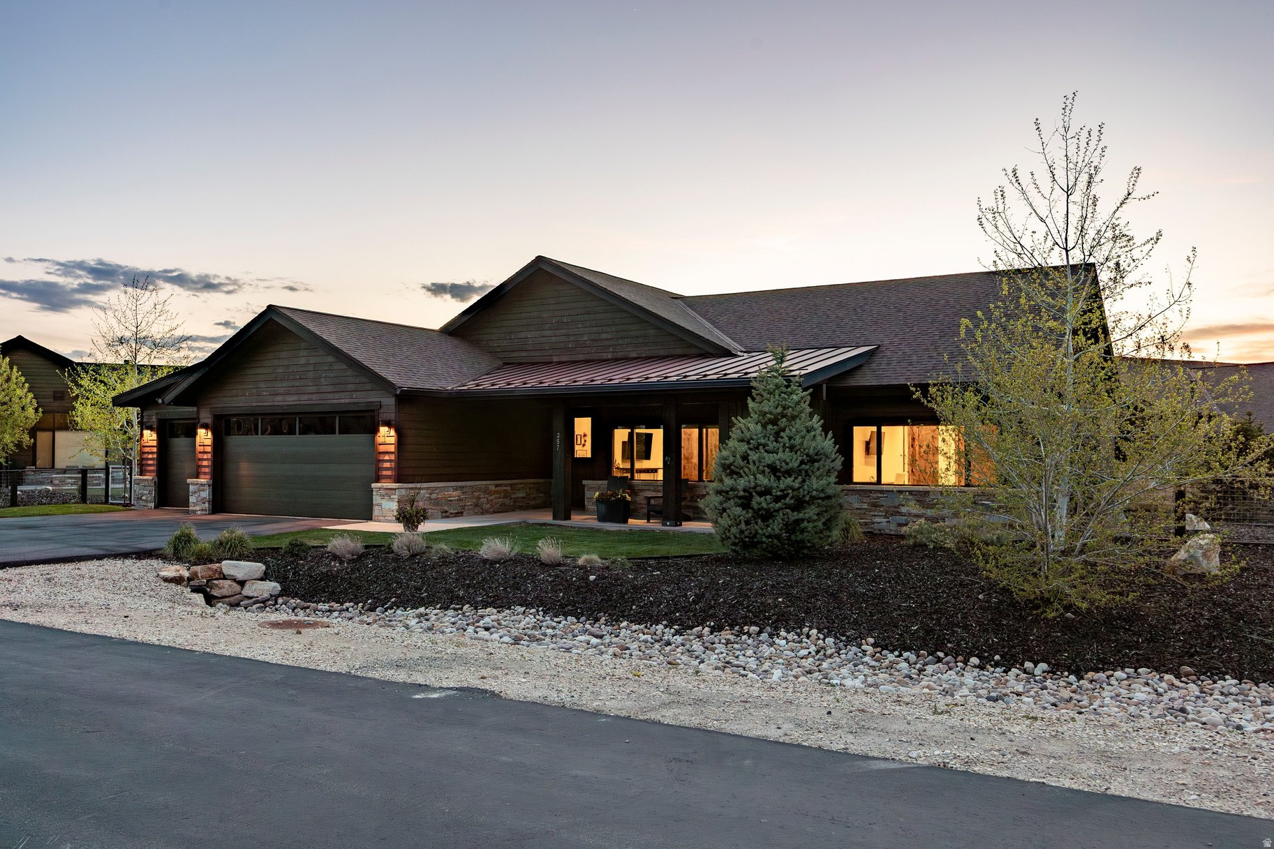HIGH STAR RANCH - Residential