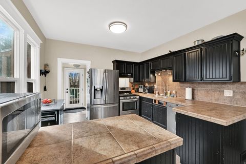 Tiny photo for 621 E 7TH ST N, Ogden, UT 84404 (MLS # 2133272)