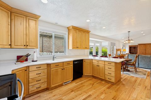 Tiny photo for 298 E NORTH CANYON RD, Bountiful, UT 84010 (MLS # 2159030)