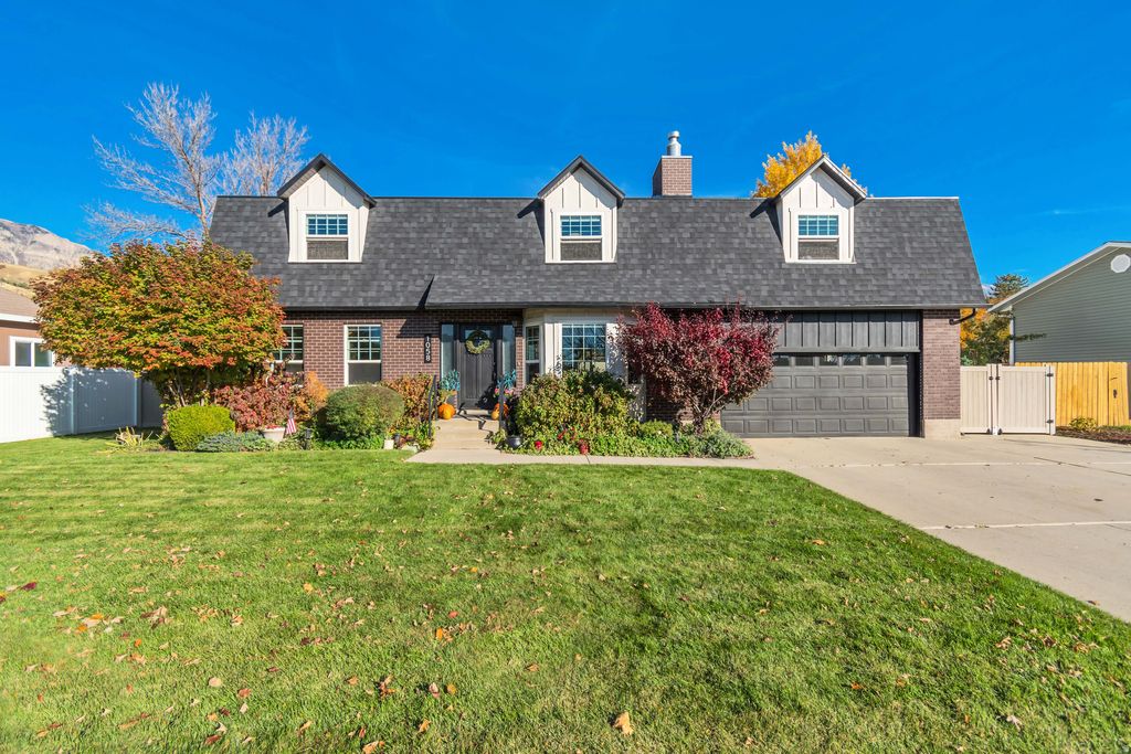 Photo of 1058 N 1000 E, Orem, UT 84097 (MLS # 2120226)