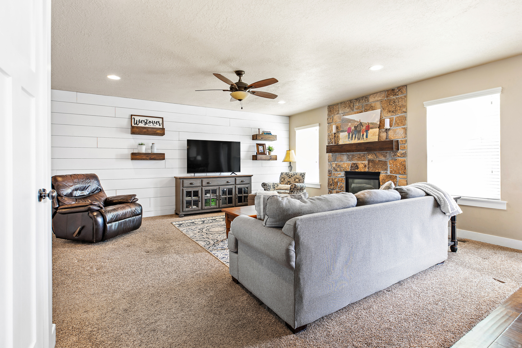 EAST MEADOWS ESTATES - Residential